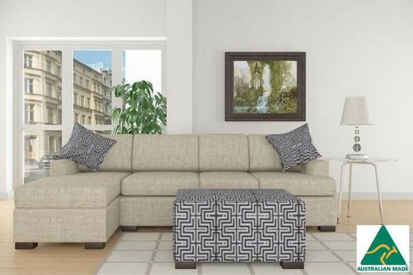 Bahama Sofa with Chaise (Straw)