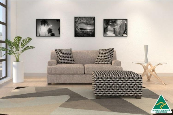 Byron Loveseat (Oak)